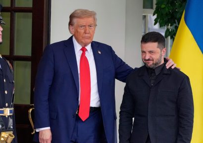 Trump: «Ha llegado el momento de que Ucrania tenga un nuevo presidente» y critica a Zelenski por ataques a refinerías rusas