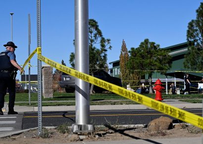 Tiroteo en escuela de Oregón deja cinco muertos, entre ellos tres niños y una maestra