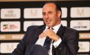 Exfutbolista suizo Ramón Vega anuncia intención de competir por la presidencia de la FIFA