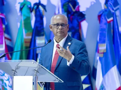 Ramdin destaca compromiso de RD con democracia y derechos humanos en la CEPAL