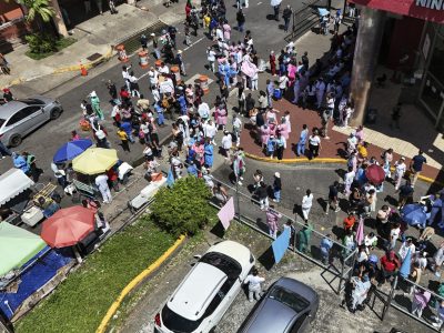 El Salvador emite alerta de tsunami tras sismo de 7,7 en Panamá