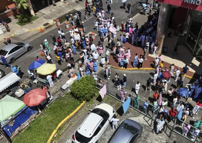 El Salvador emite alerta de tsunami tras sismo de 7,7 en Panamá