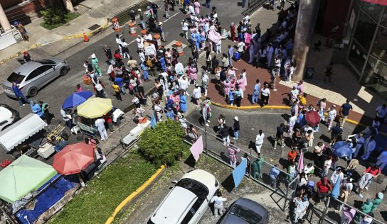 El Salvador emite alerta de tsunami tras sismo de 7,7 en Panamá