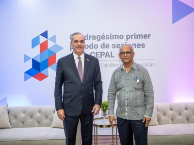 Abinader aborda con OEA y Bachelet crisis regional y políticas sociales