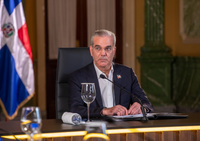 Abinader respalda cúmulo de penas de hasta 60 años