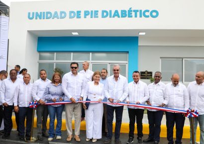 Abinader inaugura unidades de Hemodiálisis y Pie Diabético en Ocoa