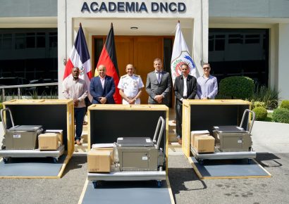 Alemania dona equipos antidrogas a la DNCD