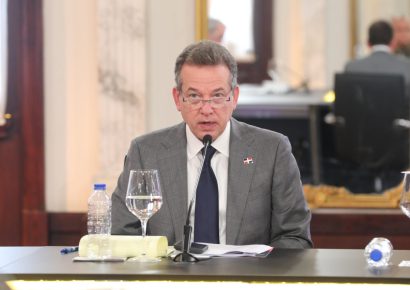 Canciller Víctor Bisonó aclara por qué RD no participa directamente en operaciones militares en Haití