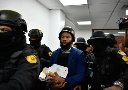 Juez decidirá este miércoles si envía a juicio a exfiscal acusado de recibir soborno en caso Senasa