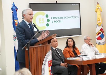 CNE recibirá en noviembre informe para fortalecer aprendizajes tras PISA 2025