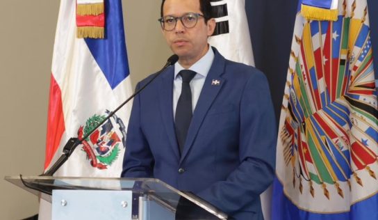 Freund propone Fondo Regional de Tecnología Soberana