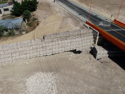 MOPC construye muros y puentes en 21 provincias para reducir riesgos por fenómenos climáticos