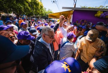 Gonzalo Castillo propone programa ‘Cosecha Segura’ en Barahona