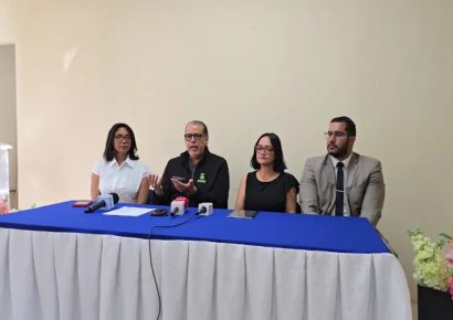 Centros oncológicos denuncian cambios en tratamientos prescritos a pacientes con cáncer