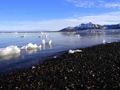 El calentamiento de los océanos polares pone en riesgo costas y biodiversidad