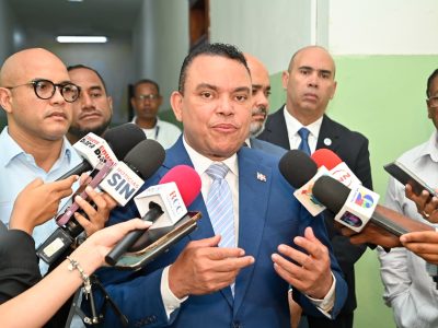 SNS suspende directora y equipo del Hospital de Imbert e interviene el centro