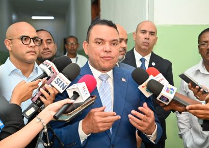 SNS suspende directora y equipo del Hospital de Imbert e interviene el centro