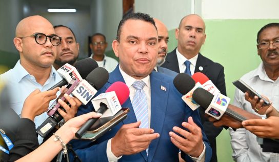 SNS suspende directora y equipo del Hospital de Imbert e interviene el centro
