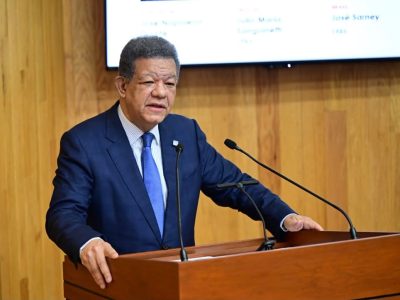 Leonel Fernández advierte que arroz de EE.UU. sin aranceles arruinaría a productores dominicanos