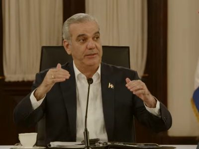 Abinader atribuye cuestionamientos sobre subsidios al éxito en reducción de la pobreza