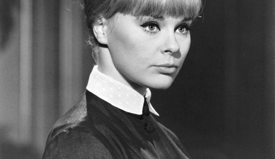 Muere Elke Sommer, estrella alemana que conquistó Hollywood en los años 60