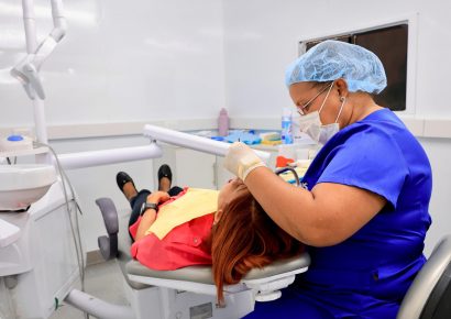 SNS resalta más de 7.3 millones de atenciones odontológicas en la Red Pública