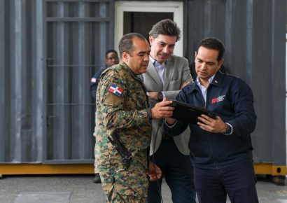 Sistema 9-1-1 y Asuntos Internacionales de Narcóticos refuerzan tecnología contra el crimen