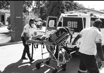 Cuatro estudiantes hospitalizados tras presunta intoxicación en escuela de SPM