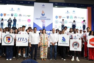 Raquel Peña y Kelvin Cruz inauguran Juegos Universitarios 2026
