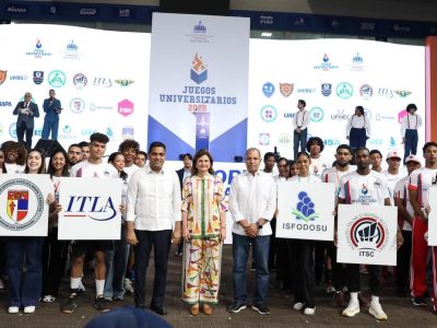 Raquel Peña y Kelvin Cruz inauguran Juegos Universitarios 2026