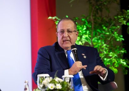 Ministro Magín Díaz participará en reuniones anuales del FMI y el BM enfocadas en los desafíos de la economía mundial y la inteligencia artificial