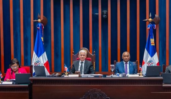 Senadores frenan entrada inmediata del Código Penal para empresas y les conceden dos años más