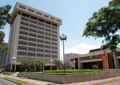 Banco Central asegura estabilidad financiera y solidez del sistema bancario