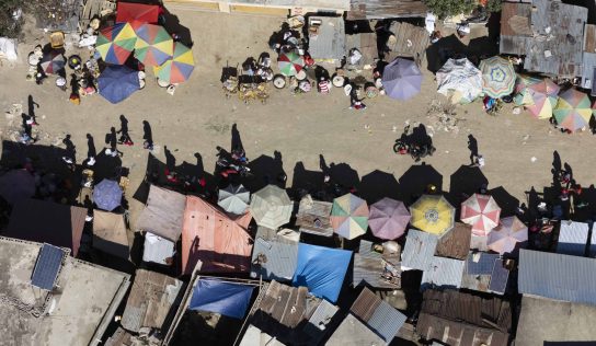 Mercado de Tilory sigue operando mientras crece tensión en otras zonas de Haití
