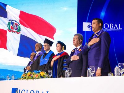 IGLOBAL gradúa a 241 profesionales y destaca desafíos de la inteligencia artificial en ceremonia encabezada por Leonel Fernández