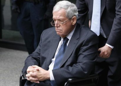 Fallece Dennis Hastert, expresidente republicano de la Cámara de EE.UU., condenado y encarcelado por un caso de abusos sexuales