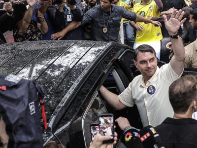 Brasil cancela pasaportes de Flávio Bolsonaro tras incumplir orden judicial
