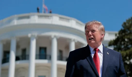 Gobierno de Trump investiga a cadenas de televisión por presunto boicot