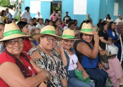 Gloria Reyes alerta sobre pobreza y brechas de género en mujeres rurales