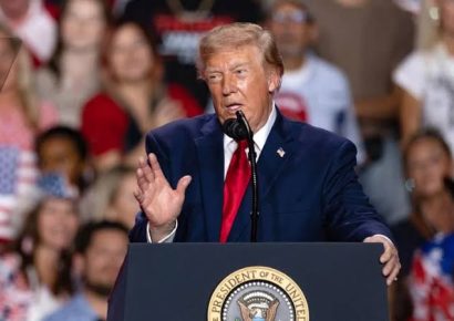 Trump descarta atacar a Irán antes de las elecciones de medio mandato y destaca avances en las negociaciones