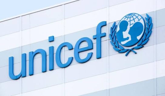 Unicef alerta: niñas dominicanas avanzan en educación, pero siguen expuestas a la violencia