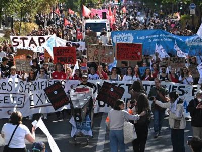 Muere una persona durante disturbios en París; 855 detenidos y varios agentes heridos