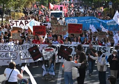 Muere una persona durante disturbios en París; 855 detenidos y varios agentes heridos
