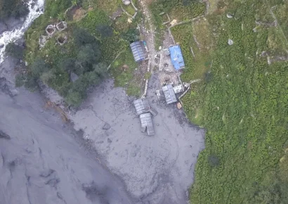 Nueva inundación en Nepal arrasa 40 viviendas y deja cinco desaparecidos