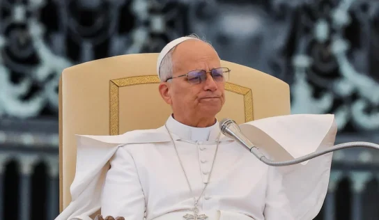 Vaticano confirma que el papa León XIV mantiene su agenda mientras espera una intervención quirúrgica