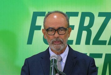 FP destaca excedentes de arroz durante gobiernos de Leonel