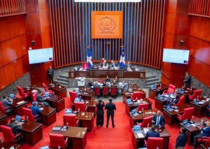 Senado aprueba proyecto que eleva a municipio turístico Verón-Punta Cana