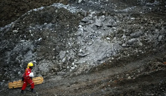 Al menos nueve muertos tras derrumbe en una mina de oro en Colombia